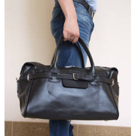Кожаная дорожно-спортивная сумка Adamello black 