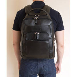 Кожаный рюкзак Monfestino black 