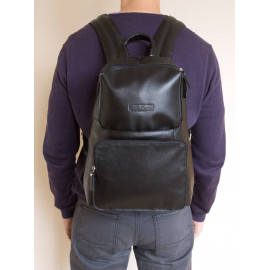 Кожаный рюкзак Avisio black 